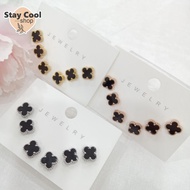 Anting titanium clover fashion hitam 1 set = 3pasang anting - Staycool shop