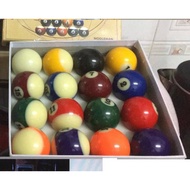 pool ball set (  bola pool )