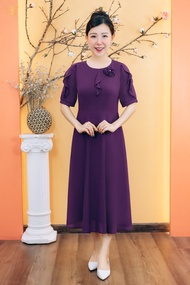 Đầm xòe trung niên cho mẹ - Cổ tròn kết hoa tay lỡ - Tím cẩm - TTV Store thời trang nữ TTV1879