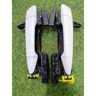TOYOTA LEXUS CT200 A10 1.8 2ZR-FXE HANDLE DOOR OUTSIDE [C-2-4-D2239]