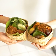 Sepasang Besek Bambu 10x10 Natural - Wadah Souvenir dan Snack Box - Kotak Penyimpanan Makanan