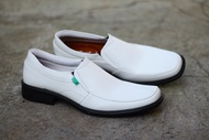 Pentopel Putih Fashion Pria Sepatu Kickers Kulit Murah Formal