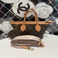 LV/路易威登Neverfull BB老花 單肩包 芯片款