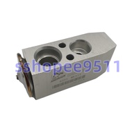 Kato Excavator Accessories HD512 HD700 HD820 HD1023 HD1430 Air Conditioning Expansion Valve