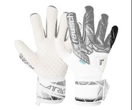 Reusch Attrakt Goalkeeper Gloves