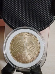 德國 10 馬克紀念幣（強轉光）