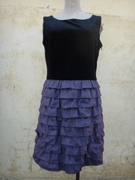 正品 PERNG YUH 芃諭 紫黑雙色 層層洋裝 size: 40