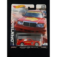 Hot Wheels MERCEDES-BENZ 190E_ MOMO