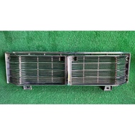 Grill, nissan cedric C330 1978. New old stock