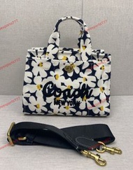coach蔻馳小雛菊 花卉印花CARGO 26號托特包 cr660，尺寸：261913
