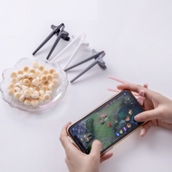 Reusable Finger Chopsticks Creative Food Holder Snack Clips Keeping Clean Playing Cell Phones Lazy Assistant Game Controllers