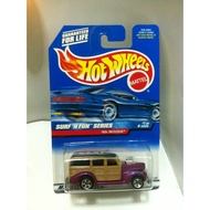 Hot Wheels. 1999 Surf 'N Fun Series - 1. '40s Woodie by MATTEL