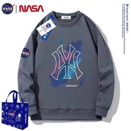 เสื้อยืดคู่ของ NASA แบบหลวม เสื้อยืดแขนยาว เสื้อคู่รัก ชุดคู่  NASA co-sponsored couple T-shirt Inst