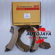 BRAKE SHOE REAR BRAKE PADS MITSUBISHI TRITON PAJERO SPORT 4600A106