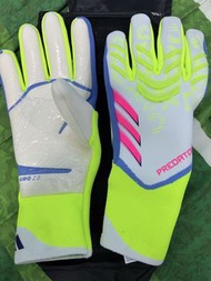 正版美國買的 Adidas 高端版守門手套 Predator URG 2.0