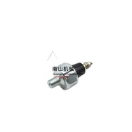 Engine 4BG1/4JG1/4BD1 Hitachi 60 70 oil pressure sensor sensing plug Excavator partsauto parts Car d