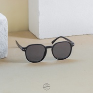 COOL SEMI-SQUARE SUNGLASSES - IVY 02