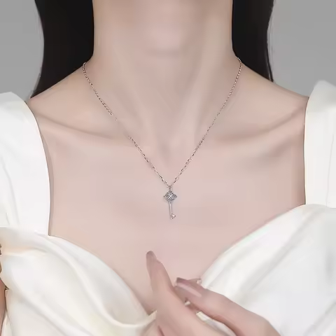 Pass Diamond Test 18k White Gold Moissanite Necklace Creative Key Platinum Pt950 Pendant Simple Exqu