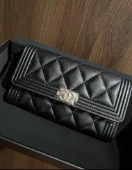 Chanel Boy黑金荔枝皮 中夾