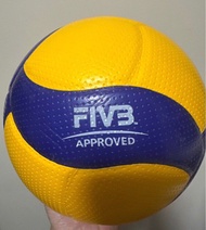 全新 Mikasa v300w 排球 FIVB認證（即日面交/順豐）