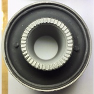 lower arm bush toyota ipsum gaia sxm10 2wd