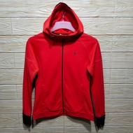 jaket tracktop hoodie FILA merah size S casual bagus 