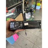 Alpine CDA-105Ji Head Unit