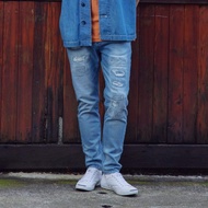 江戶勝 日系 男裝 貼布經典直筒牛仔褲(拔淺藍) #褲子#牛仔褲