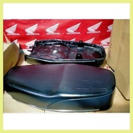 ◊ ▤ ▽ SLV TMX155 ASSY SEAT DUAL SEAT STEEL FRAME