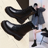 AT/👟Dr. Martens Boots Women2023New Autumn and Winter Boots Black Short Tube Boots Women's Leather British Style Velvet S