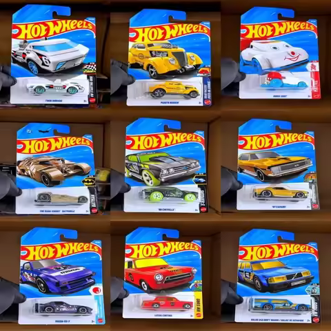 Hot Wheels 2026 C Case 1:64 Die-Cast Car Set - Porsche 911/Ferrari F40/Mazda Rx-7 Classic Sports Car