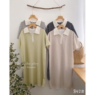 Striped turtleneck dress with loose form D842