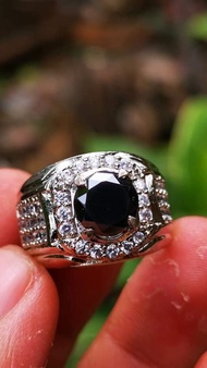 Batu permata natural black diamond