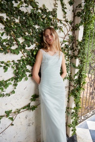 Threep - Belle maxi dress (3 colors) - เดรสยาว คลุมด้วยผ้าโปร่งจับจีบ