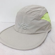 Y-3 Y3 CAP 經典 基本款 LOGO 機能 馬拉松 半馬 全馬 防曬 遮陽 戶外 登山 露營 OUTDOOR 透氣 折疊 收納 電繡 防潑水 排汗 鴨舌 運動 老帽 帽子 素面 尼龍 反光 螢光 卡其色 男版女版通用 OTH-M TP0_2404 TP0_24 #24春古著