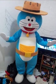 kostum badut Doraemon topi