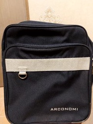 Conomi日本JK高中生斜孭袋