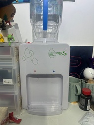 ［90%新］WATSONS WATER 屈臣氏蒸餾水 -WatsMinis 溫熱水機|可放4.5-8L/12-18L樽裝水