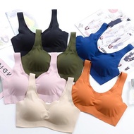 seamless bra pakaian dalam wanita bh sport nyamai dipakai tidak berbekas varian warna hitam biru pin