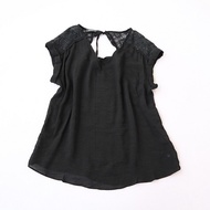 Summer New Style European American Ladies V-Neck Bat Sleeveless Lace Stitching Shirt Loose Solid Col
