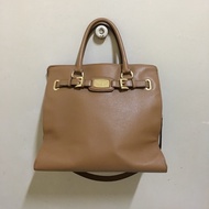 Micheal Kors hamptons large tote