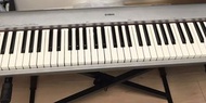Yamaha 電子琴 NP-30 灰色
