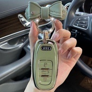 Hot New Audi Metal Key Case Audi A4 A6L Q5L A3 Q7 A5 Q3 A7 q2 Key Case 19 A8 Key Case Keychain