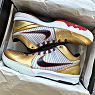 Kobe 4 Protro "Gold Medal"