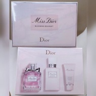✨現貨✨DIOR MISS DIOR  花漾甜心三件香水套裝