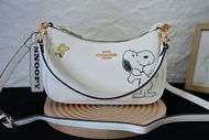 💞現貨 Coach x Peanuts Snoopy Shoulder Bag