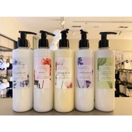 Body lotion Marks & Spencer