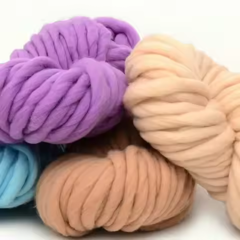 1PCS 250G Bulky Arm Knitting Wool Roving Knitted Blanket Chunky Wool Yarn Super Thick Yarn For Knitt