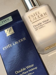 Estée Lauder Double Wear 持久完美粉底液