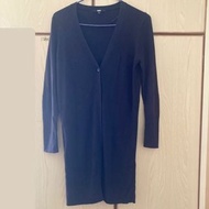 Uniqlo 女裝v領開衫 針織長袖外套 上衣 長身外套 冷氣外套深藍色 春夏天外套 薄外套 navy blue cardigan